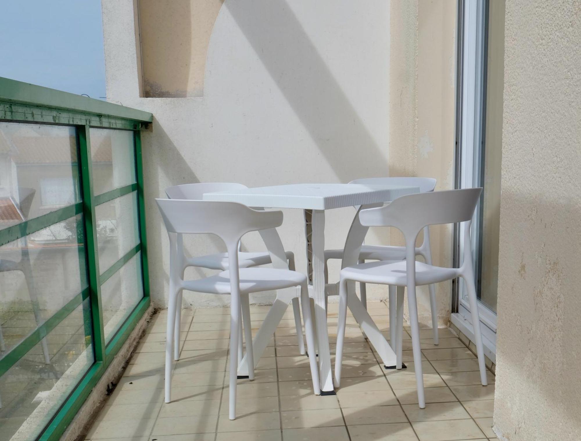 Appartement Lumineux, 80M2, Au Calme, 10Mn A Pieds De La Plage Les Sables-dʼOlonne Esterno foto